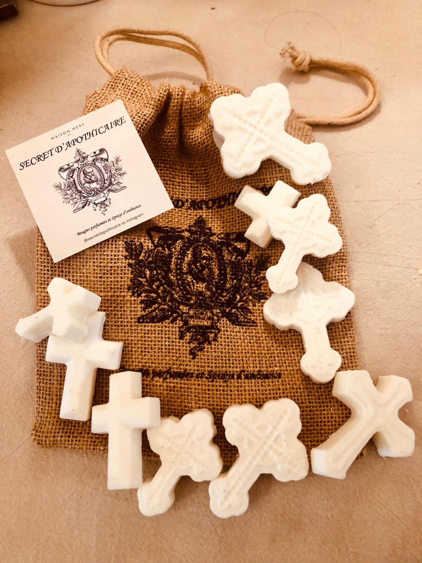 LES PETITES POCHETTES DE BONNE SOEUR